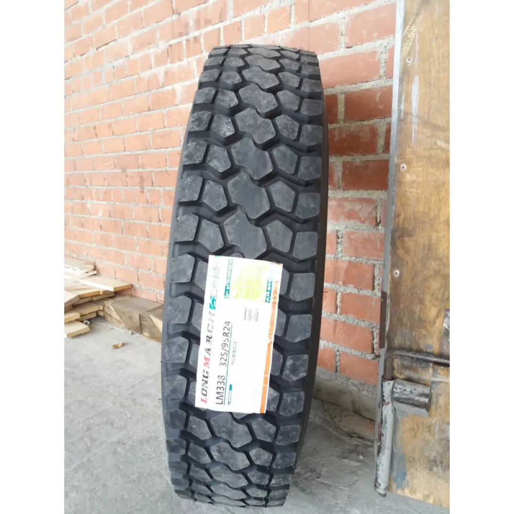 Грузовая шина 325/95 R24 Long March LM-338 22PR в Сухом Логу