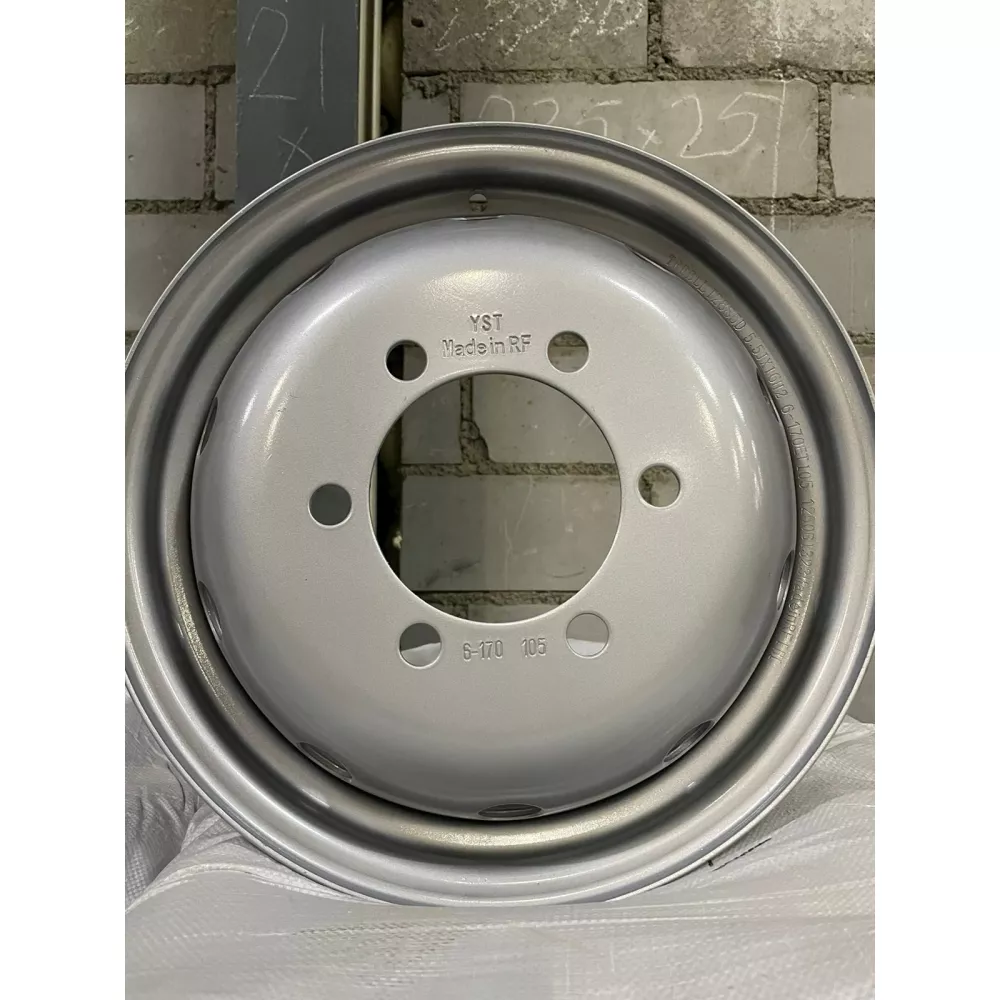 Диск 5,50х16  TREBL ET-105 PCD 6x170 D 130 в Сухом Логу