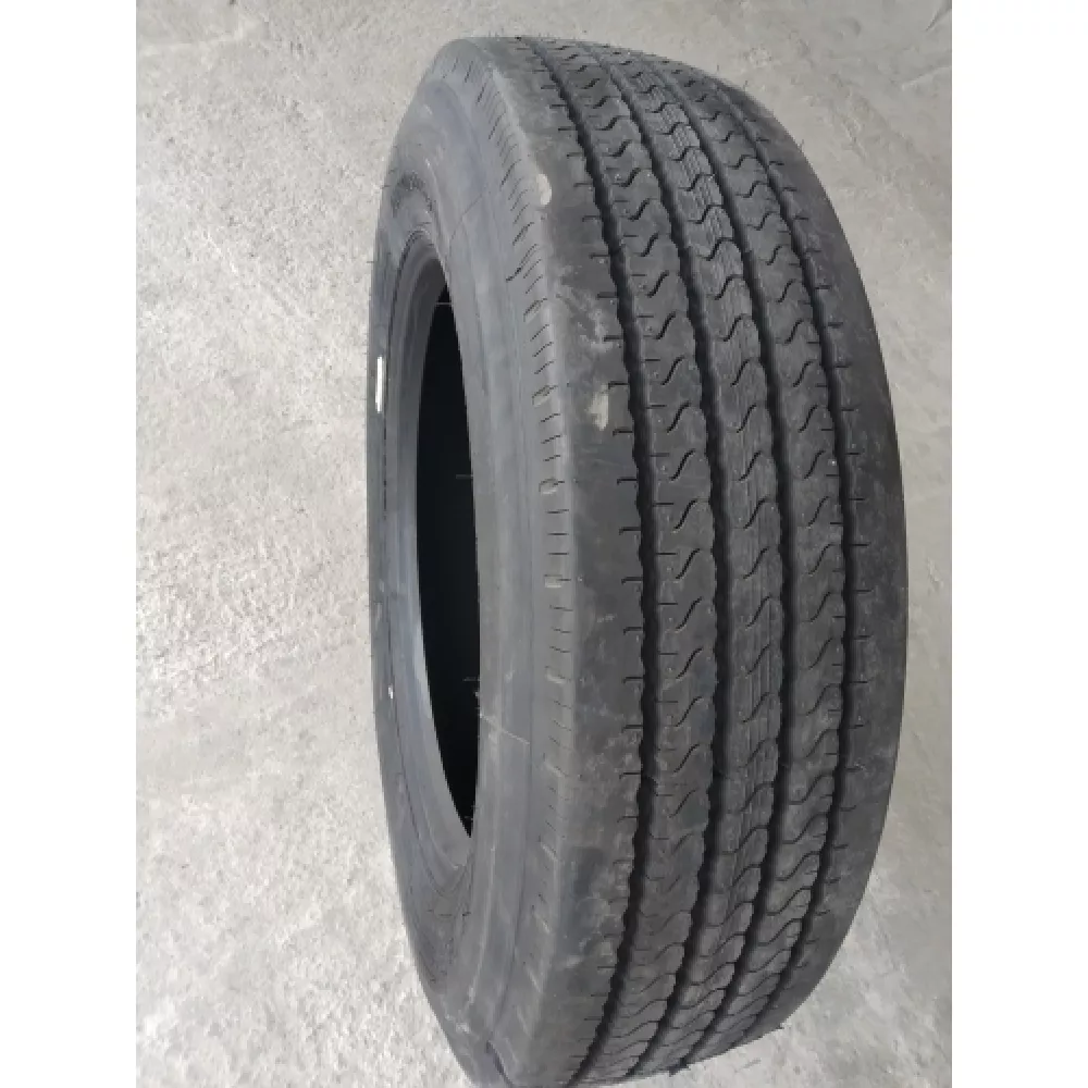 Грузовая шина 255/70 R22,5 Long March LM-120 16PR в Сухом Логу